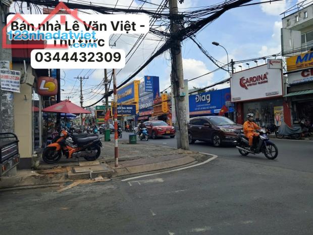 Mặt tiền sát Lê Văn Việt – Thành phố Thủ Đức – 20 triệu/tháng – 2 tầng – 136 m2 – 14.5 tỷ