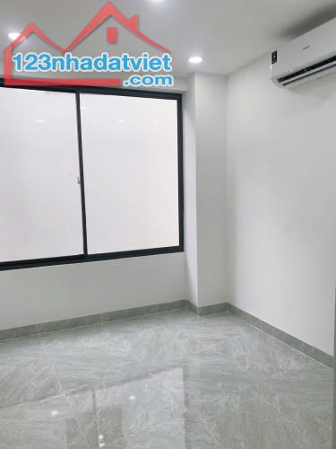 BÁN NHÀ MỚI TTTP 3 TẦNG HẺM HOÁNG VĂN THỤ PHƯƠNG SÀI - 3