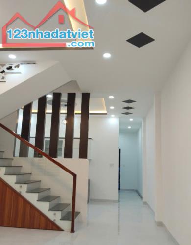 Cần Bán Nhà Đường Đồng Cây Da Dt 161m2 giá  2ty160tr 0976396883 Trần Yên Trinh