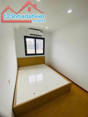 BÁN NHÀ TẬP THỂ THÁI THỊNH, ĐỐNG ĐA, 60M2, 2 NGỦ, 2 THOÁNG, 2.46 TỶ. - 1