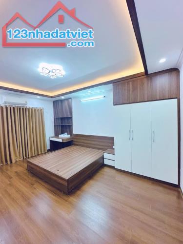 BÁN NHÀ VĂN HỘI - 30M2 NHÀ 5 TẦNG - MẶT TIỀN 4.2M - GIÁ 5.8 TỶ - 2