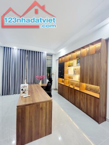 HẺM ÔTÔ THÔNG BÁN NHÀ 5 TẦNG DT 65M2 CÓ THANG MÁY HIỆN ĐẠI - 1