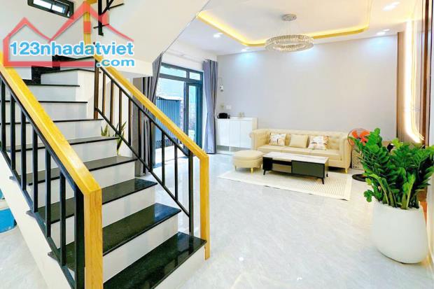 Bán nhà Hoàng Hoa Thám Phú Nhuận, 36m² (8m x 4.5m) 4 Tầng 5 phòng ngủ - Giá 5.95 tỷ TL - 1