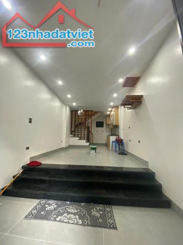 Nhà đẹp Phụng Châu , chỉ 2,4 tỷ*31m2 xây 3 tầng đầy đủ công năng , trung tâm Hà Đông 10p. - 3