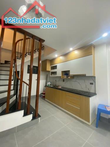 Nhà đẹp Phụng Châu , chỉ 2,4 tỷ*31m2 xây 3 tầng đầy đủ công năng , trung tâm Hà Đông 10p. - 4