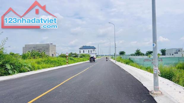 CHỦ BÁN LỖ ĐẤT QUỐC LỘ 44B VÒNG XOAY LONG ĐIỀN GIÁ NGỘP 900 TRIỆU/166 MÉT THỔ CƯ - 1