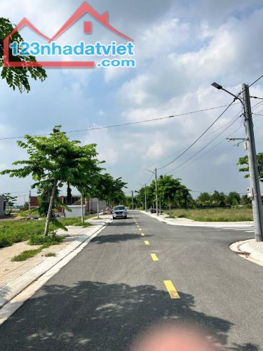 CHỦ BÁN LỖ ĐẤT QUỐC LỘ 44B VÒNG XOAY LONG ĐIỀN GIÁ NGỘP 900 TRIỆU/166 MÉT THỔ CƯ - 2