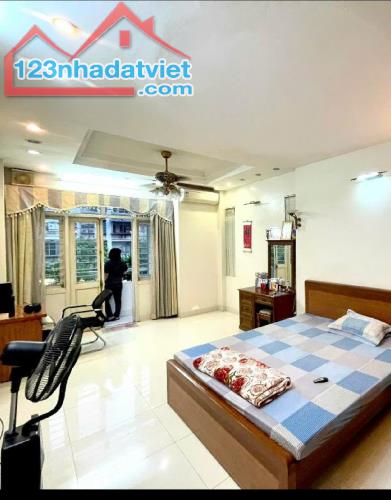 BÁN NHÀ PHỐ DƯƠNG KHUÊ – PHÂN LÔ Ô TÔ – DT 62M2 GIÁ 13x tỷ LH: 0949859830.