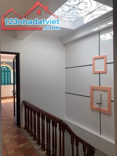 Bán nhà mặt phố Xa La Phúc La Hà Đông, 40m2, 3m tiền, Kinh doanh, giá 11.8 tỷ. - 2