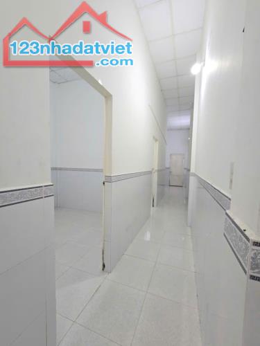 Cần Tiền Bán gấp căn nhà  cấp 4 ở Lê Thị Lơ Tan Hiep Hóc Môn 72m2 Sổ Hồng Riêng  650triệu - 3