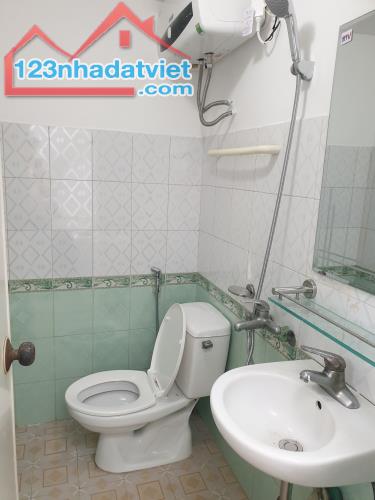 BÁN NHÀ 750 TRIỆU 2 TẦNG 21M2 NGÕ CỰC NGẮN ĐƯỜNG MINH KHAI - 4