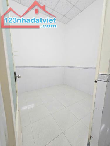 Bán căn nhà cấp 4 ở Lê Thị Lơ Tân Hiệp Hóc Môn 72m2 650 TRIỆU, SỔ HỒNG RIÊNG - 4