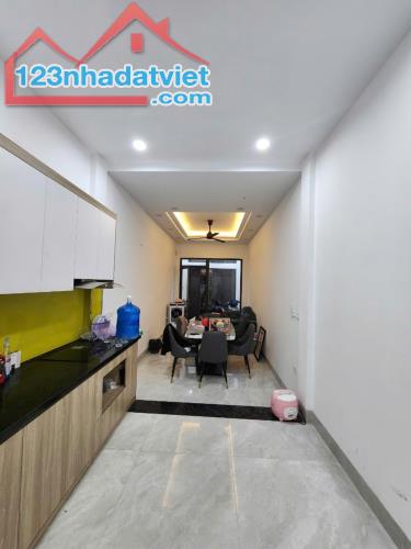 ⚜️ NHÀ ĐẸP Ở LUÔN, 45M2, 5 TẦNG, GIÁ 10.2 TỶ, 10M RA Ô TÔ ⚜️ - 2