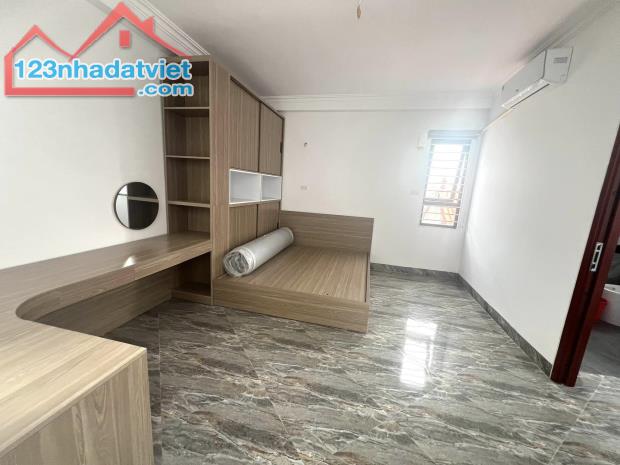 🏠Tòa CCMN Ngõ 87 Yên Xá 42m², 6 tầng, mặt tiền 7m, giá 6.8 tỷ 📞 HẰNG MINI - 2