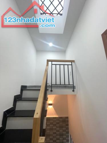 Bán gấp nhà đẹp Phan Huy ích, Tân Bình, DT 38m2 chỉ 4 tỷ còn TL 0935767286 - 4