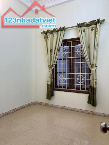 Bán nhà riêng ngõ 97 Trường Chinh 45m2, 4T, MT 5M Gần Ô Tô Giá Chỉ 6 Tỷ - 2