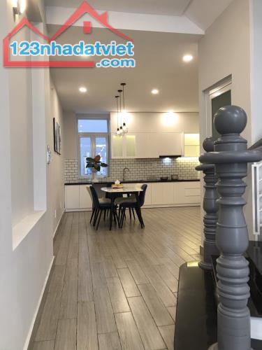 NHÀ DÂN CHỦ, BÌNH THỌ 92M2, NGANG 4.6M, 3 TẦNG, HẺM 8M, NGAY VINCOM, CHỈ 10.5 TỶ. - 4