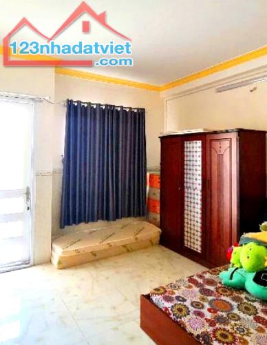 BÁN NHÀ PHƯỜNG 8 TÂN BÌNH, LẠC LONG QUÂN, SÁT MẶT TIỀN, HẺM XE HƠI THÔNG, 4X12, CHỈ 5,3 TỶ - 2