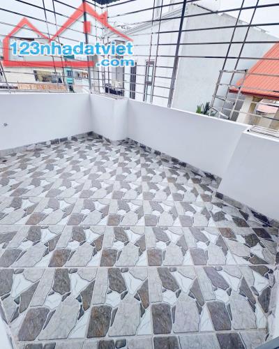 BÁN NHÀ PHÚ ĐÔ HAI MẶT THOÁNG 35M² - 3