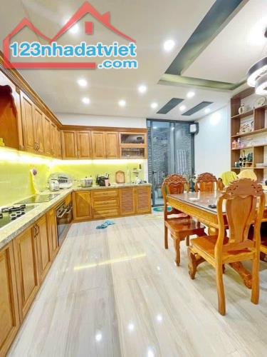 Nhà riêng Phạm Văn Hai - 72m2 - HẺM THÔNG - NỞ HẬU - GẦN CHỢ - SÁT SÂN BAY giá chỉ 6.5 tỷ - 2