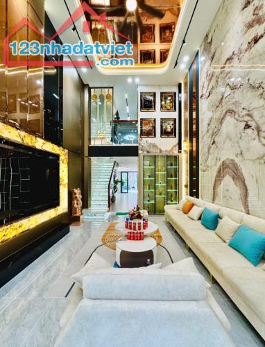 Bán Siêu Phẩm Nhà Phố Có Thang Máy Đường Phạm Văn Bạch, Phường 12, Gò vấp, Hồ chí Minh - 2