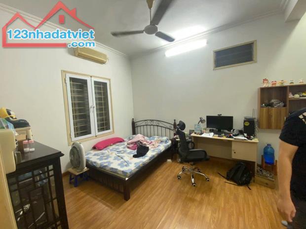 ÂU CƠ, TÂY HỒ. 95M2 3 TẦNG MT 7M GIÁ 13,5 TỶ- DIỆN TÍCH LỚN, MẶT TIỀN RỘNG, GIÁ TỐT Ở - 2
