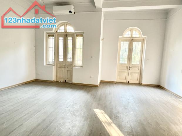 💥 CHO THUÊ NHÀ MAI DỊCH, DT 70m, MT6m, Ô TÔ, NHÀ ĐẸP Ở LUÔN - 1