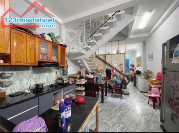 🏡NHÀ ĐƯờNG XE HƠI, ÂU DƯƠNG LÂN, P3 Q8, 3 TẦNG, NGANG 4.1M, 60M2, CHỈ 8 TỂ HƠN.0902493390 - 1