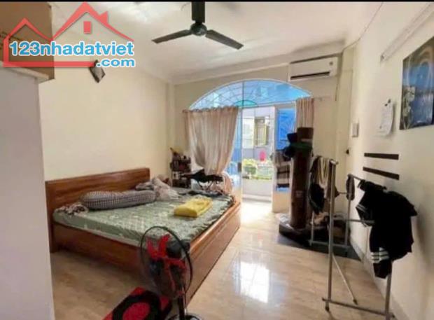 🏡NHÀ ĐƯờNG XE HƠI, ÂU DƯƠNG LÂN, P3 Q8, 3 TẦNG, NGANG 4.1M, 60M2, CHỈ 8 TỂ HƠN.0902493390 - 2