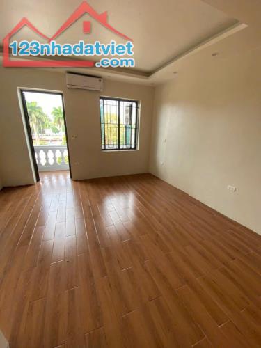 Bán nhà 3 tầng mặt đường Thanh Niên, view hồ Bạch Đằng, TP HD, mt 4.64m, vị trí đắc địa - 3