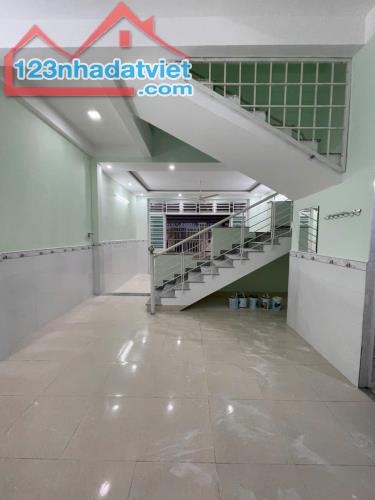 🔥Đi Đài Loan cần bán nhà MT Hòa Minh 10, P.Hòa Minh, Liên Chiểu, DT 74.2m2 nhà 2 tầng