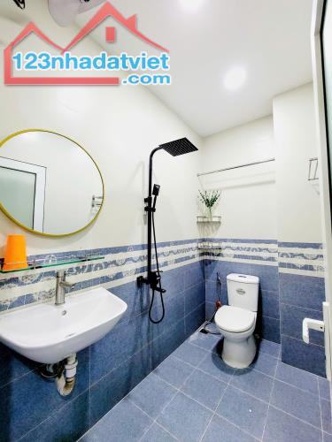 Nhà Phạm Văn Chiêu 52m² - Xe Hơi Vào Nhà - 4PN - Hơn 7 Tỷ - 4