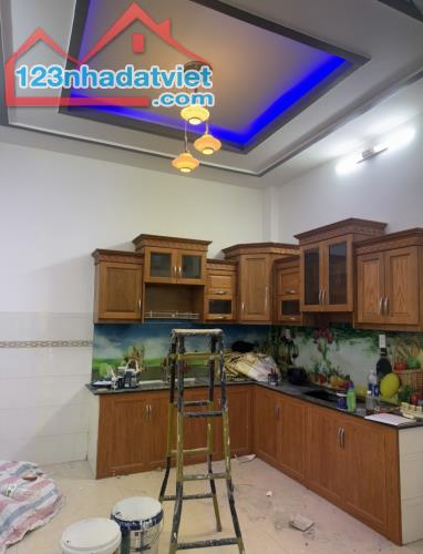 HẺM Ô TÔ, CHIẾN LƯỢC, BÌNH TỊ ĐÔNG A, BÌNH TÂN, 4 TẦNG, 48 M2, 5.6TỶ - 1