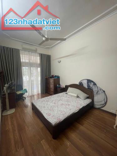 BÁN NHÀ TÂN MAI, PHÂN LÔ, Ô TÔ, VỈA HÈ, KINH DOANH, 20M RA ĐƯỜNG ĐÔI, 47M2 GIÁ CHỈ 10.X TỶ - 3