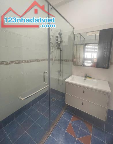 Căn hộ mini/ Phòng cho thuê - Quận 1 Vị Trí : 18B/20 Nguyễn Thị Minh Khai, Phường Dakao - 2