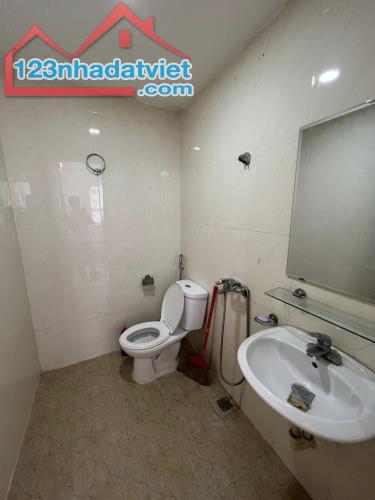 Bán gấp căn hộ 68m², full nội thất, view đẹp tại tòa HH03E KĐT Thanh Hà – Giá chỉ 2,6 tỷ! - 3