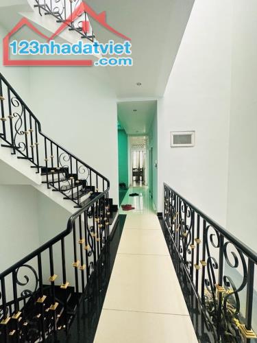 Bán Nhà Mặt Tiền - Nguyễn Sơn - Tân Phú - 100M2 - 6 Tầng - Nhỉnh 18 Tỷ - 4