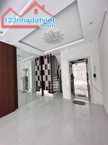 NGUYỄN CHÍNH - HOÀNG MAI - DT 38M2 X5T - MT4M - 11.6TỶ - GẦN NGÕ - NHÀ 5TẦNG THANG MÁY - 1