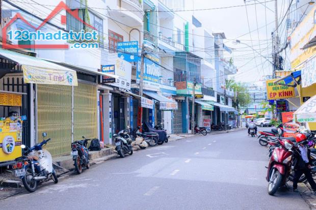 Bán nhà mặt tiền Đồng Nai - Phước Hải - Nha Trang( ngang 5m5) - 2