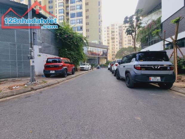 bán đất KĐT MỚI Yên Hoà, phố Trần Kim Xuyến, Cầu Giấy, giá chỉ hơn 300tr/m2