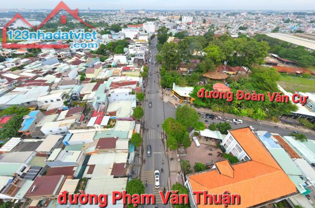 Bán bất động sản dòng tiền mặt tiền Phạm Văn Thuận, Biên Hòa, 1400m2, giá 79 tỷ.