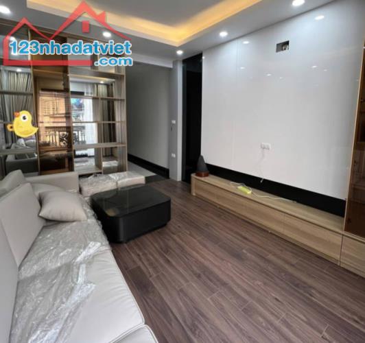 Bán nhà Hoàng Mai, kinh doanh, thang máy nhập khẩu, 48m2, 5 tầng, 15 tỷ - 2