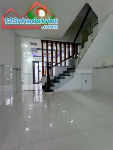 Bán nhà mặt tiền Lý Thường Kiệt, P.7, GV: 4,8 ( NH: 9m) x 20, giá 13,3 tỷ. - 1