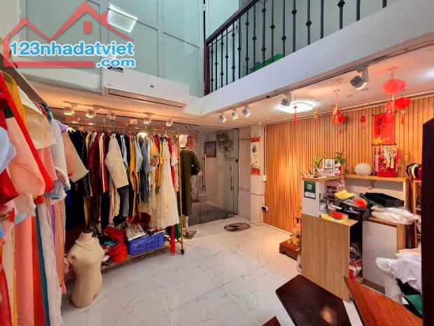 Bán nhà Tam Khương 50m², lô góc, thửa vuông đẹp, ngõ thông, kinh doanh, chưa đến 12 tỷ! - 1