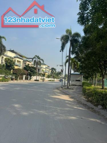 Đất phân lô 1/ mặt tiền Sông, P.APĐ, Q12- Đối diện Vạn Phúc City, giá 4,3 tỷ/lô. - 4