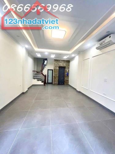 LÔ GÓC 45M x 7T THANG MÁY, Ô TÔ QUA NHÀ, KINH DOANH, HOÀNG HOA THÁM, BA ĐÌNH, 14.95 TỶ