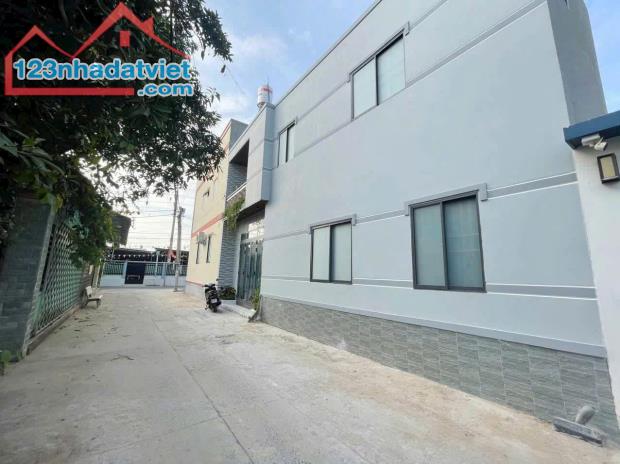 Bán nhà lầu mới đẹp, KP9 Tân Phong, gần chợ 26, đường oto chỉ 2 tỷ 650 - 5