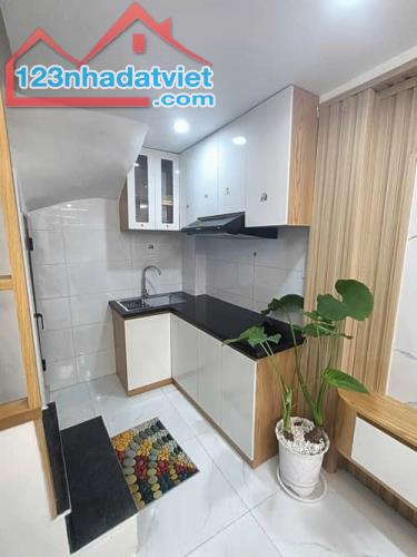 VG1SH6 🏠 Nhà Đẹp Đã Sẵn Sàng - Ngõ Xe 3 Bánh Đua, Sổ Đẹp, Chỉ Cần Dọn Vào Hai Bà Trưng! - 7