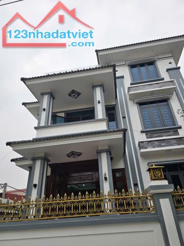 Giá hời đầu tư đỉnh- đối diện đội cảnh sát giao thông số 10- 78m2- gần ô tô- 8 đ - 2