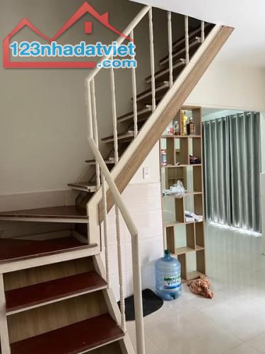 Bán gấp nhà (ĐS10) QUỐC LỘ 13 Hiệp Bình Phước Thủ Đức, giá 3 tỷ nhỉnh - HXH - 41m2 - 2Tầng - 3